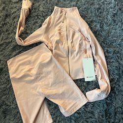 Lululemon pink set