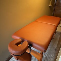 ✨Master Massage 28” Portable Massage Table – Excellent Condition ✨ 