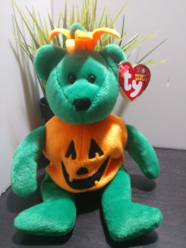 Ty Beanie Baby ~ TRICKY the Halloween Pumpkin Bear ~ with Tag