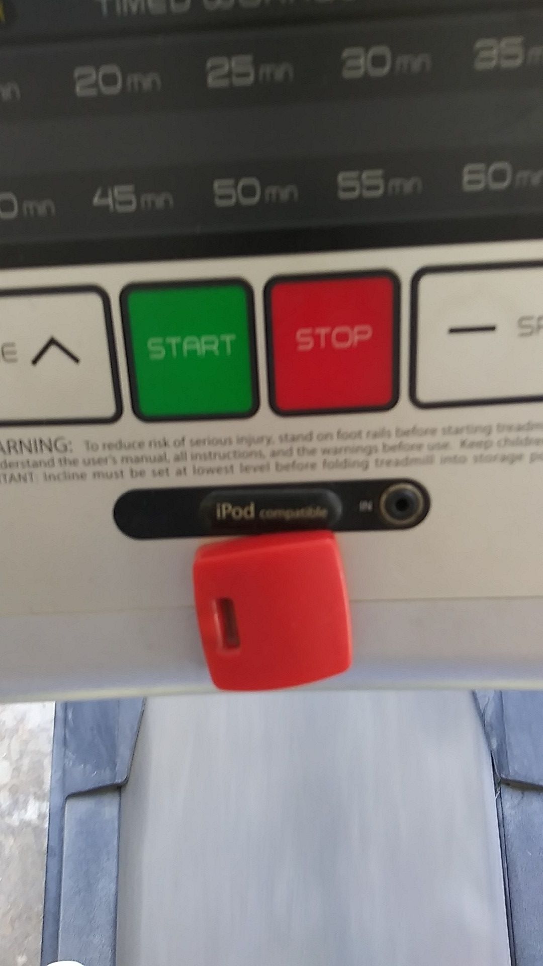 Nordic track treadmill with 10 incline levels and 10 speeds with iPod