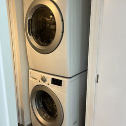 Washer & Dryer 