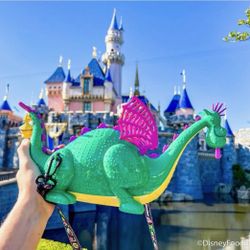 Disney Elliott Dragon 