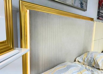 Luxury Queen bedroom set, unique design. $100 down payment. Ask for total price.