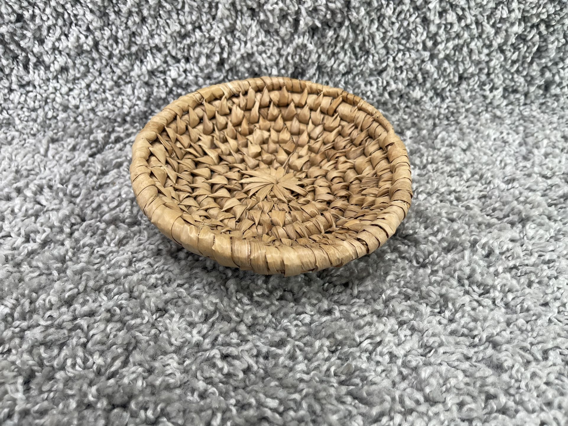 Decorative Woven Basket Kitchen Counter for Keys Or Accessories 5 Inch Home Deco