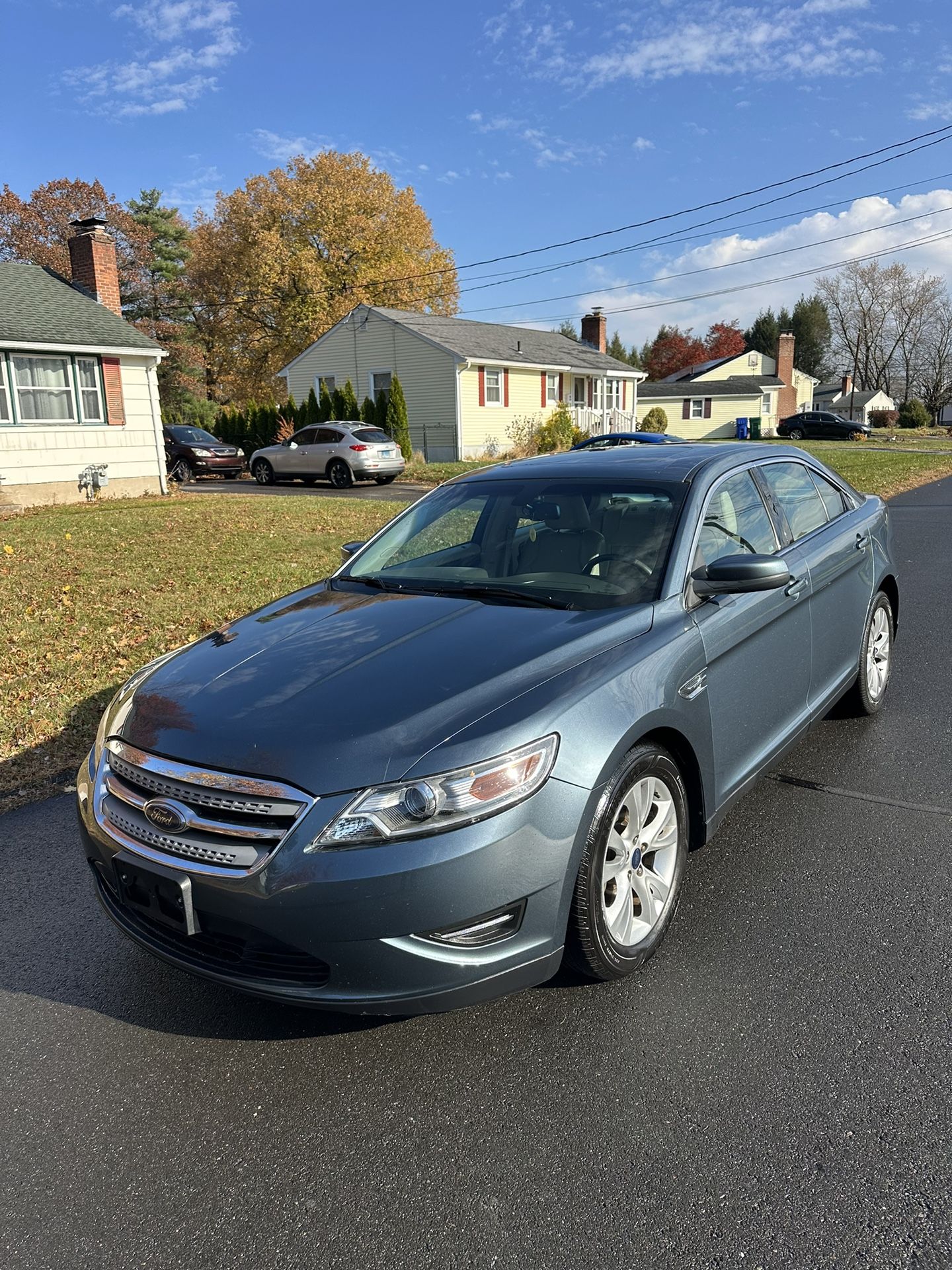 2010 Ford Taurus