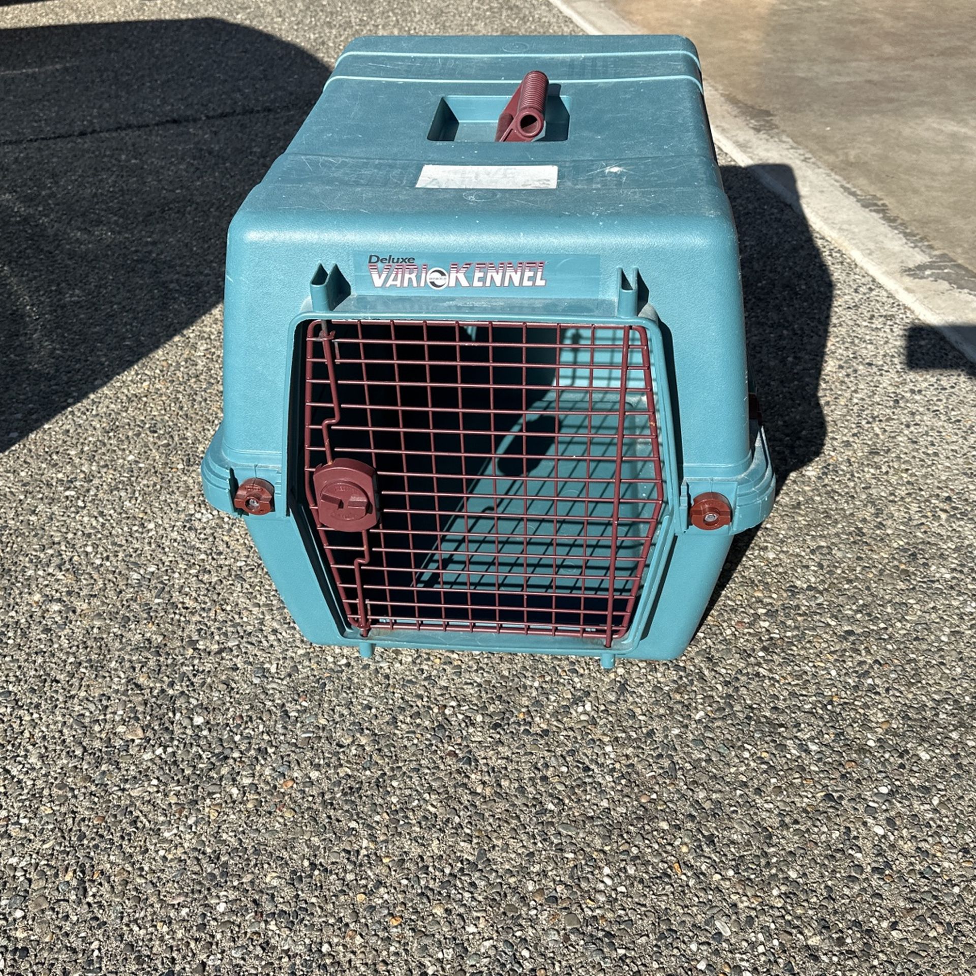 Medium Dog Kennel