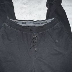 Men’s size large black jogger pants 