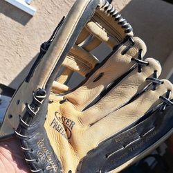 Rawlings 13-1/2inch Softball Glove