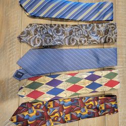 Mens silk neckties some brand new between $25 and $40 per ties
$5-$10 each
