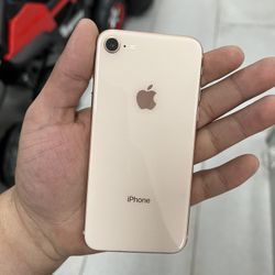 iPhone 8 Factory Unlocked 64GB $199 Cash Or Card!!
