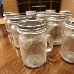 Mini 4 OZ Mason Style Jars with Lid & Handle 12/case)
‹