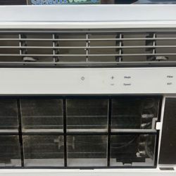 GE 8,000 BTU 115-Volt Smart Window Air Conditioner for 350 Sq. Ft. in White with Wi-Fi- USED