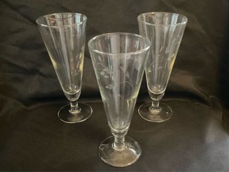 Princess House Heritage Etched Parfait/Pilsner Tall Beer Glasses 9oz