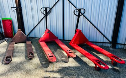 Pallet Jacks 5500 lbs