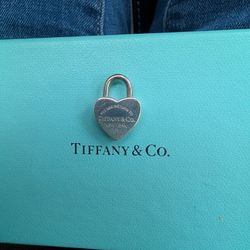 Vintage Tiffany & Co. 925 Sterling Silver  Heart Padlock Charm Pendant