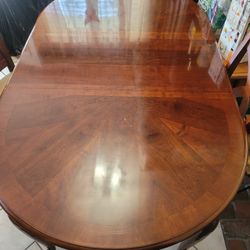 Dining Room Table 