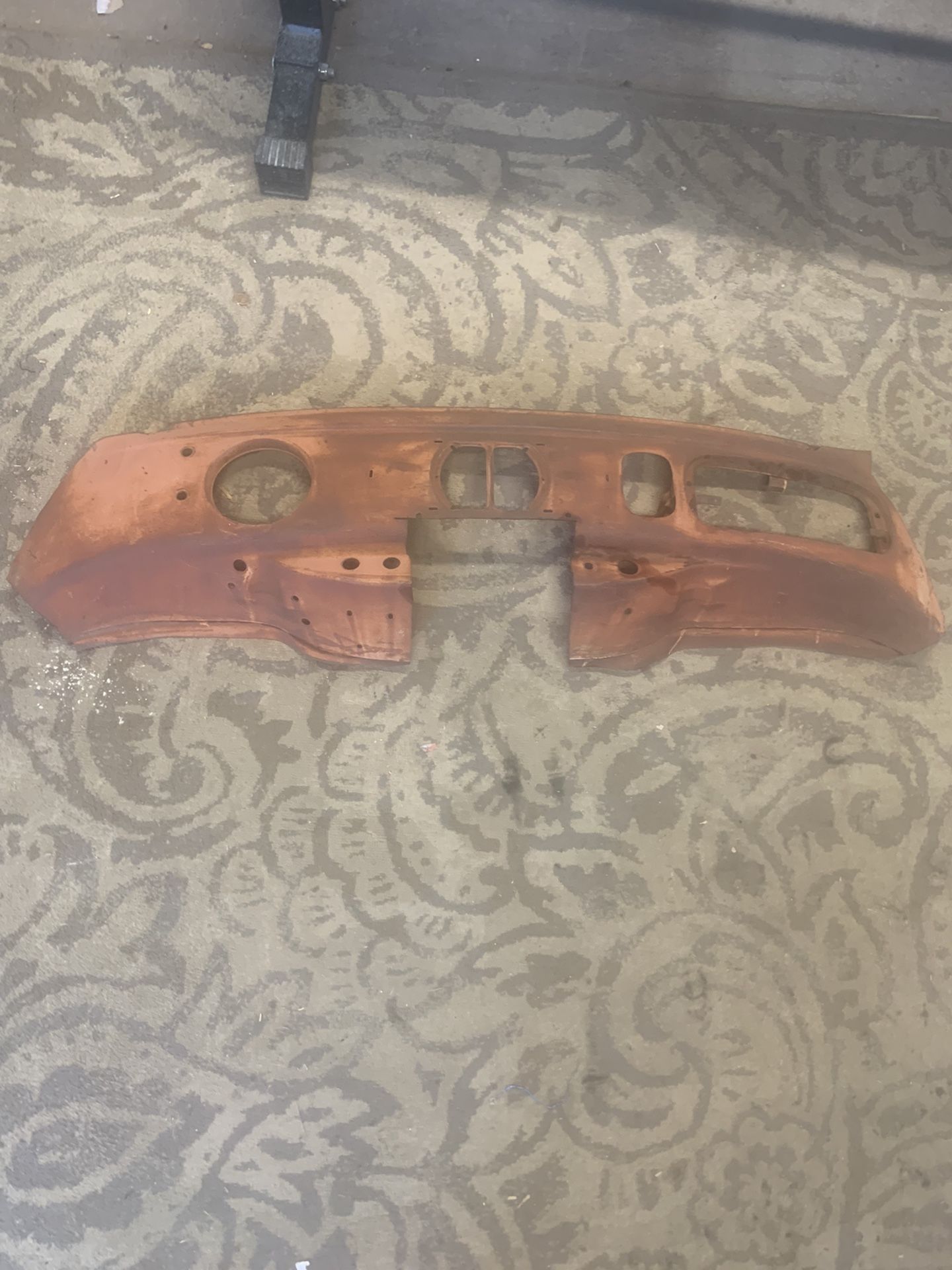 Oval Window Dash for Sale in Mentone, CA - OfferUp