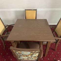 Dining Table With 4 Chairs 