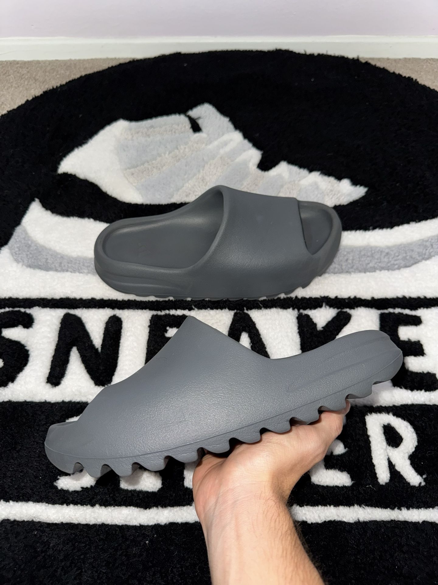 adidas Yeezy Slide Slate Grey (Size 10 Fits Like A Size 9)