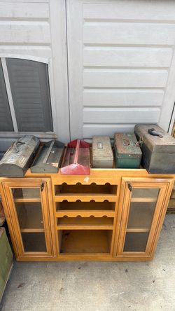 Vintage metal tool boxes 5$ each