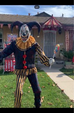 6 Ft NIBBLES the Clown Halloween Animatronic