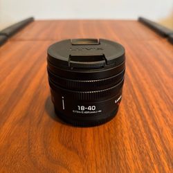 Panasonic LUMIX S 18-40mm f/4.5-6.3
