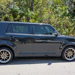 2014 Scion xB