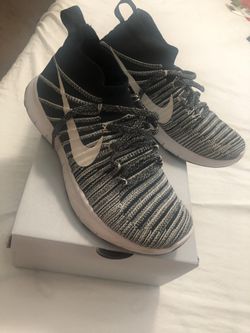 Nike running shoes size 8