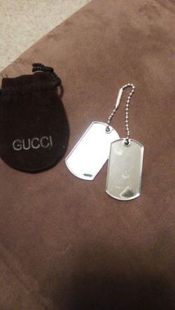Gucci Dog Tag an chain