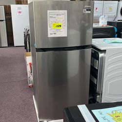 Refrigerator Stainless Steel 27” In New Open Box And 1 Year Warranty 