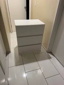 3 Drawer Dresser Nightstand White