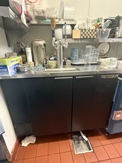 2 door kegrater