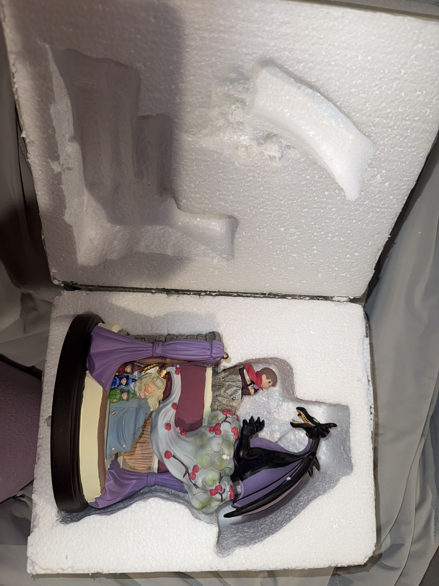 Brand New Precious Moments Disney Sleeping Beauty Musical Sculpture