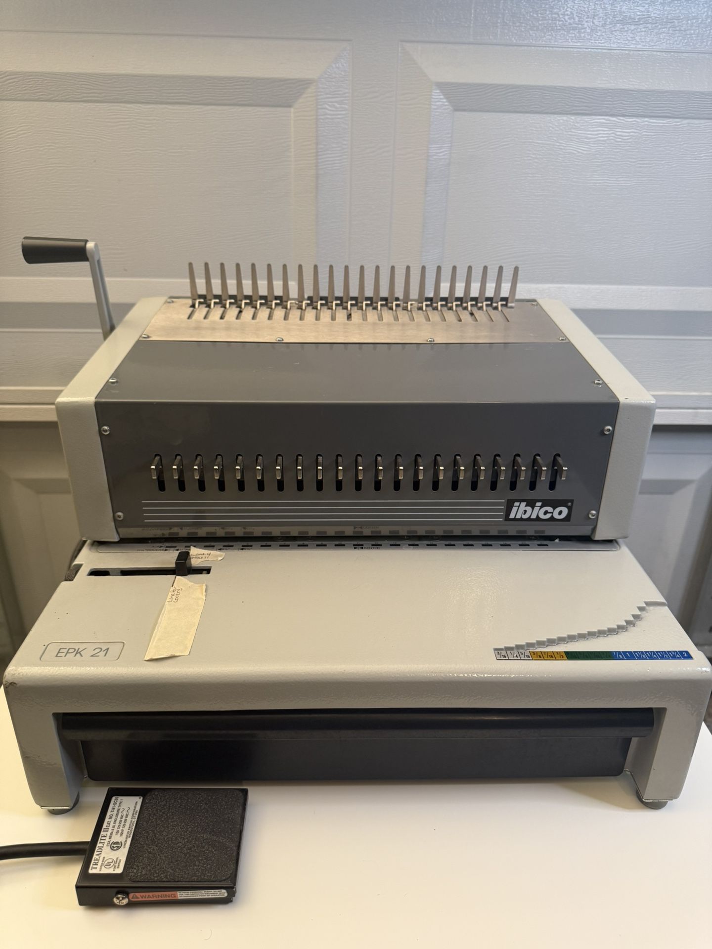 Industrial Comb Binding Machine – Ibico EPK21 (Electric)