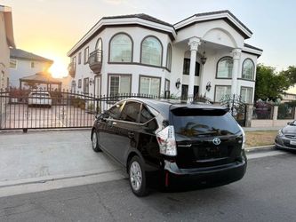 2012 Toyota Prius v