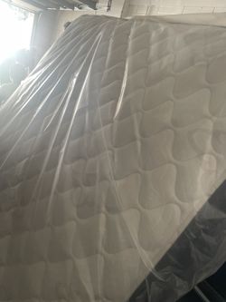 Full Mattress And Box spring