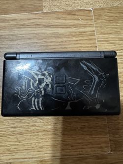Nintendo Ds Lite Pokémon Dialga And Palkia Edition console And games