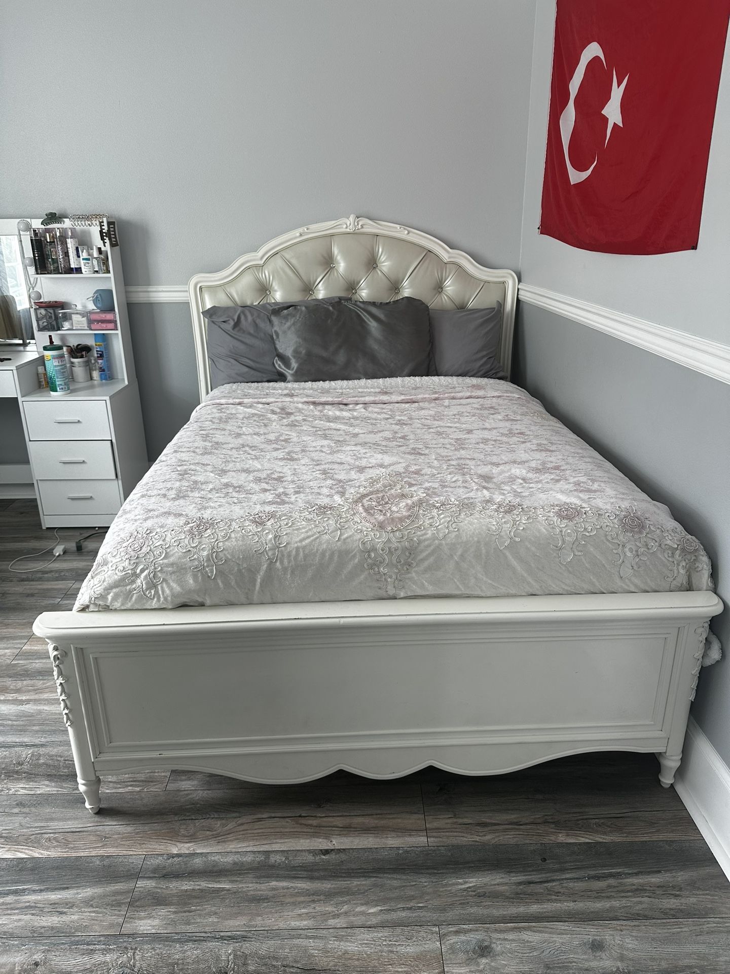 Bed Frame 