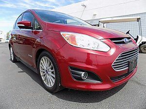 Compre este Ford C-Max Hybrid for $300 por mes visitenos en SALAZAR USED CARS en Avondale para mas detalles!!!