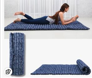 Leewadee Roll up Futon