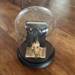skeleton manor Tabletop Halloween Decor