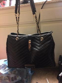 Blavk and gold quilted latge purse