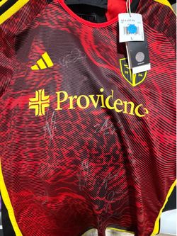 Men’s large team signed Bruce Lee kit 2023/2024
