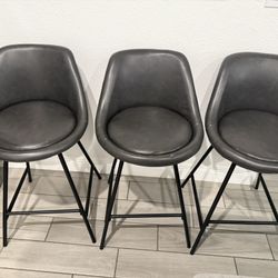 🪑 Set of 3 Modern Bar Stools – Black Faux Leather & Metal Legs