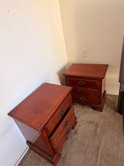 Pair of Wood Nightstands with Drawers
