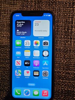 IPHONE 11 GREAT CONDITION
