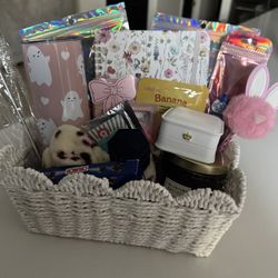 Mother’s Day Basket 2