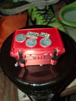 5 grams 999 silver and 3d printed yeti box