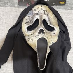 Ghostface Mask 