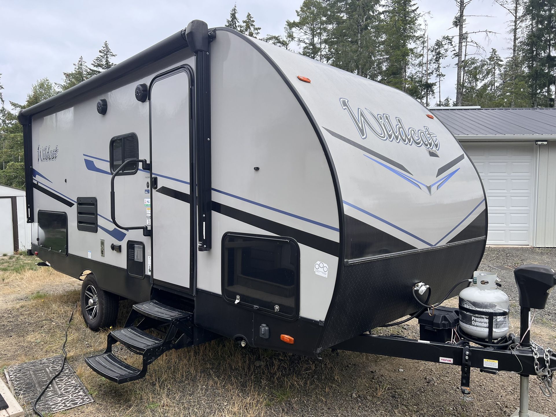 18ft 2022 Forest River Wildcat Trailer
